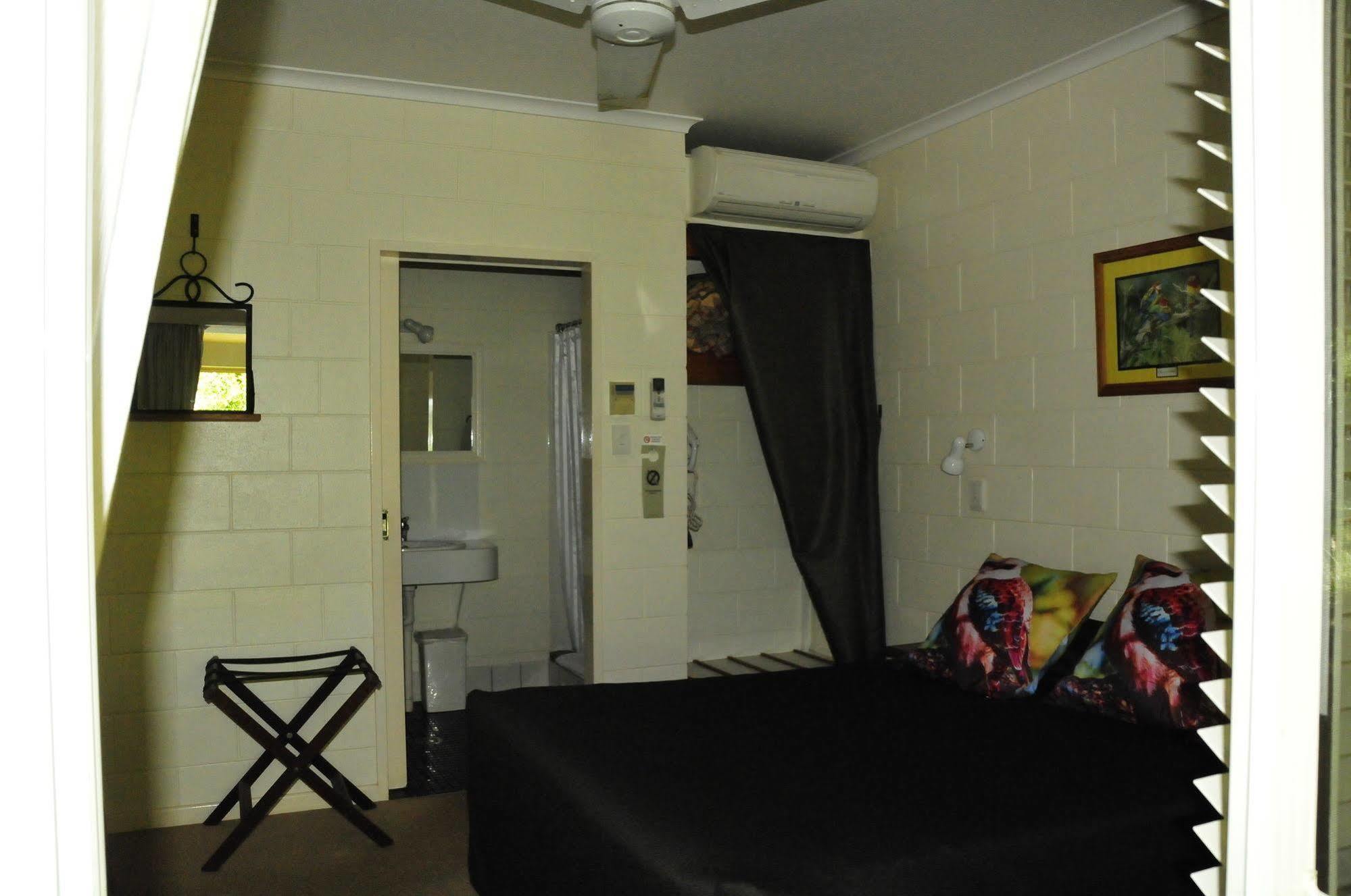 Kookaburra Motel Yungaburra Exteriör bild